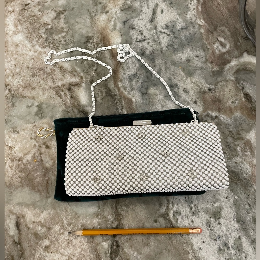 Vintage beaded clutch purse with chain